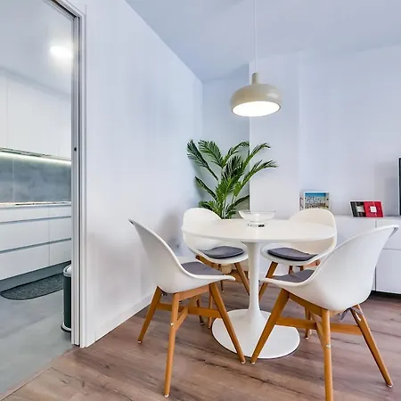 Isea 245 - Grupo Turis Apartamento