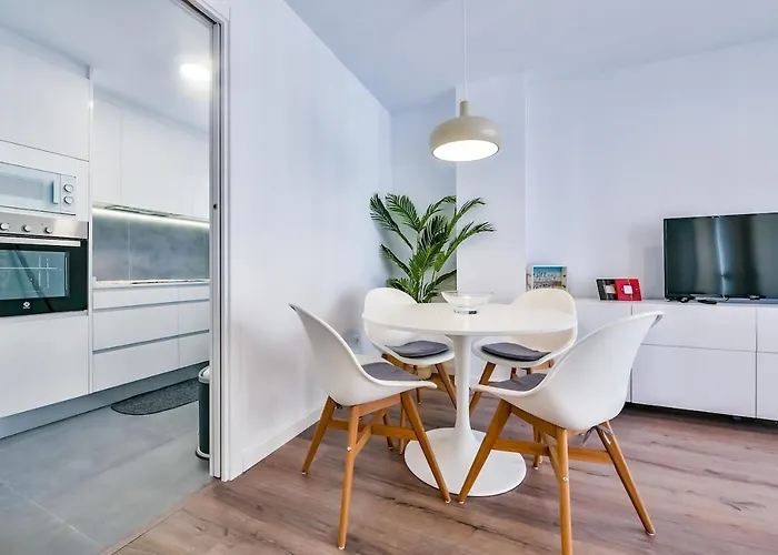 Isea 245 - Grupo Turis Apartmán