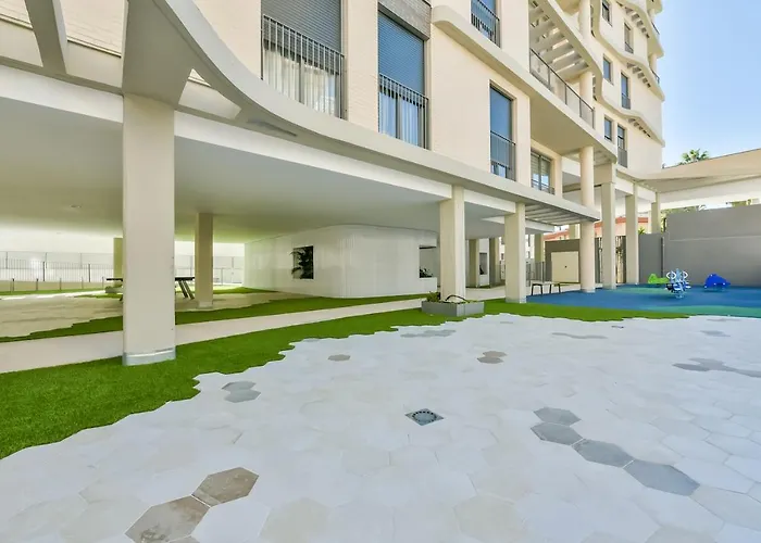 Isea 245 - Grupo Turis * Calpe