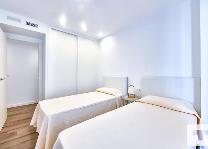 Isea 245 - Grupo Turis Apartmán *