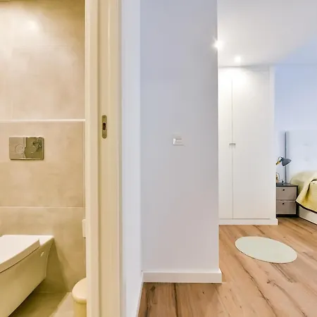 Isea 245 - Grupo Turis *