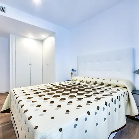 Isea 245 - Grupo Turis Lejlighed